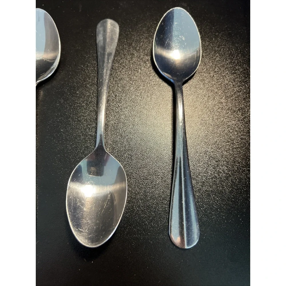 8 Teaspoon Simplicity‎ (Stainless) by International Silver 6 3/8
